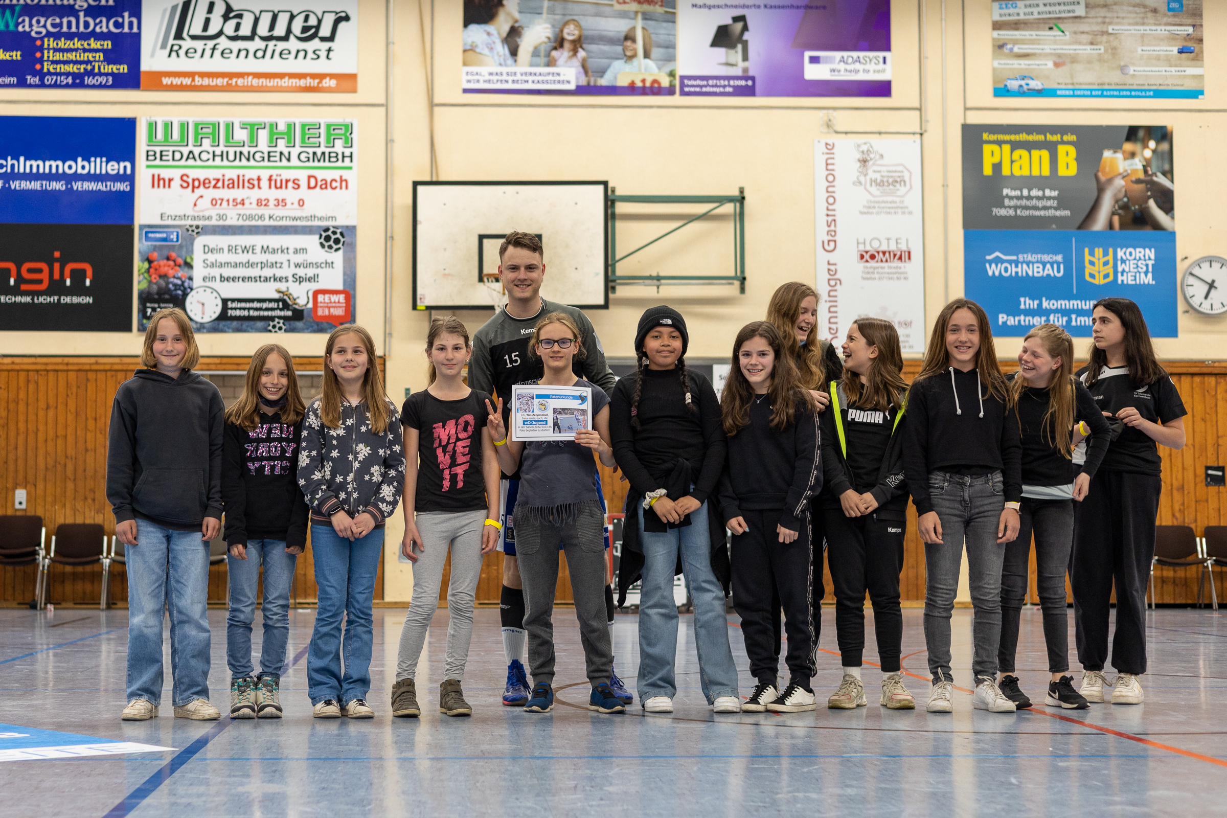 20220425 MoSala PatenübergabeSVK 10 Handball