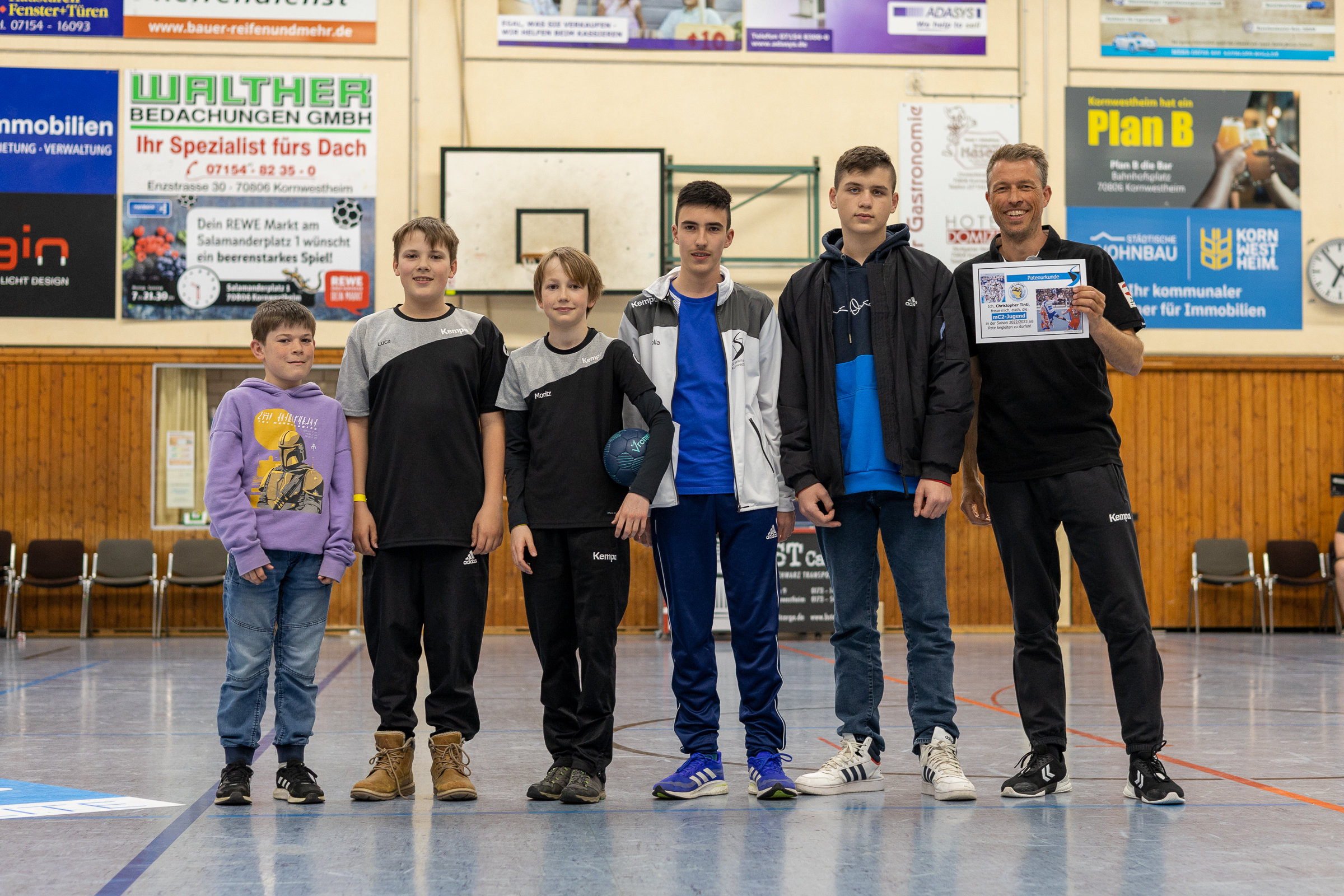 20220425 MoSala PatenübergabeSVK 14 Handball