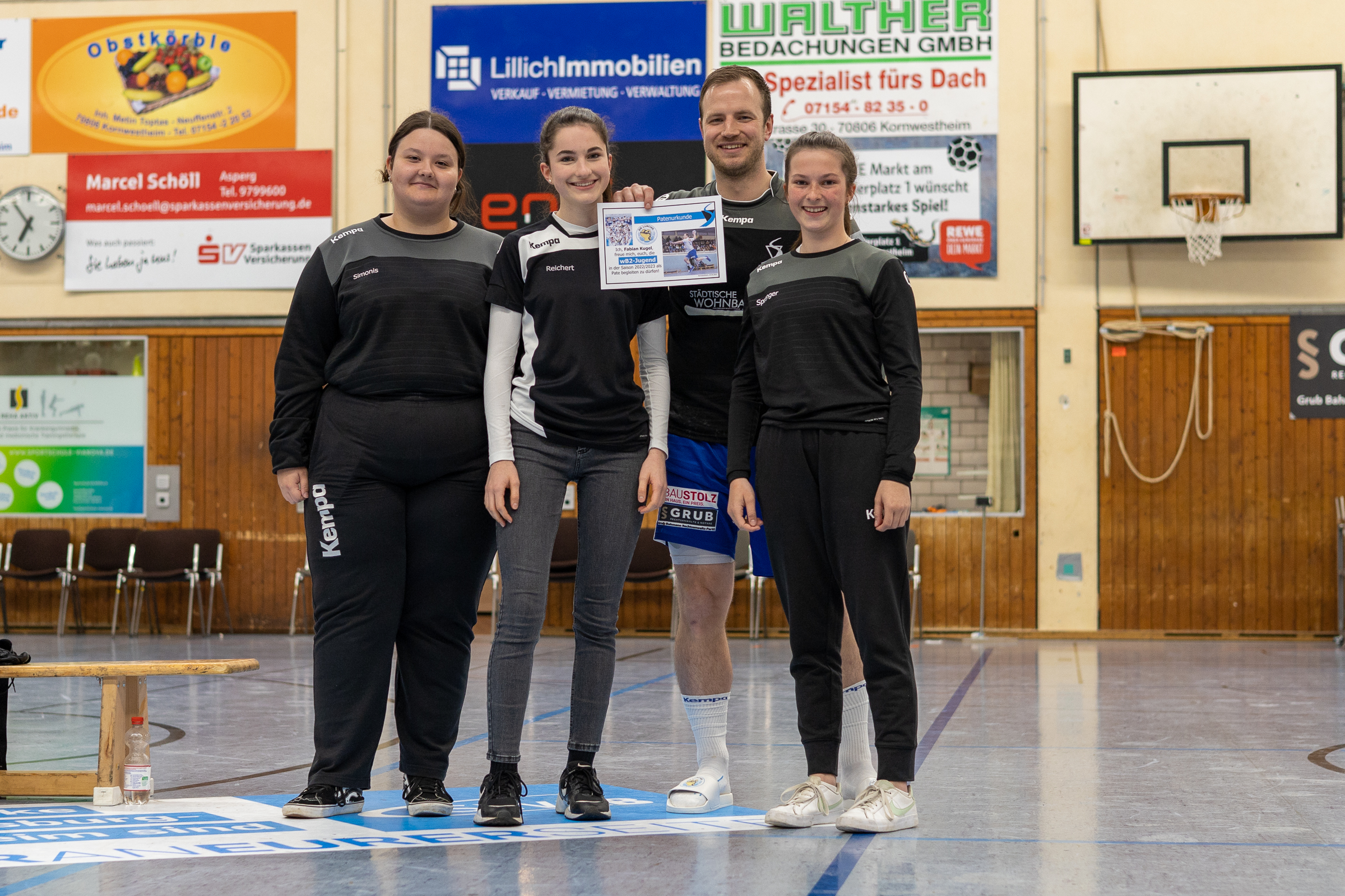 20220425 MoSala PatenübergabeSVK 16 Handball