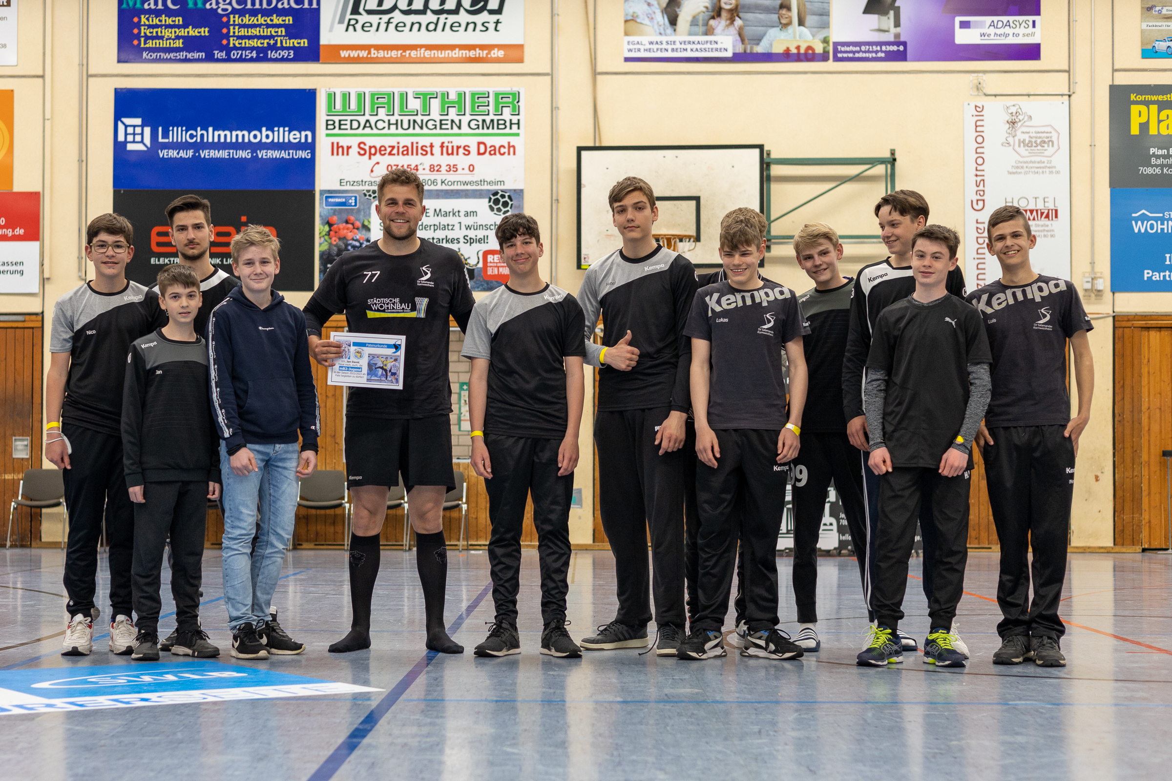 20220425 MoSala PatenübergabeSVK 18 Handball