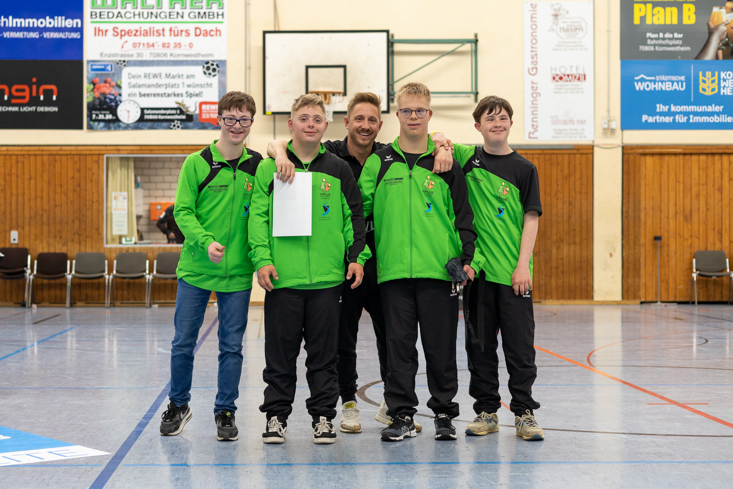 20220425 MoSala PatenübergabeSVK 4 Handball